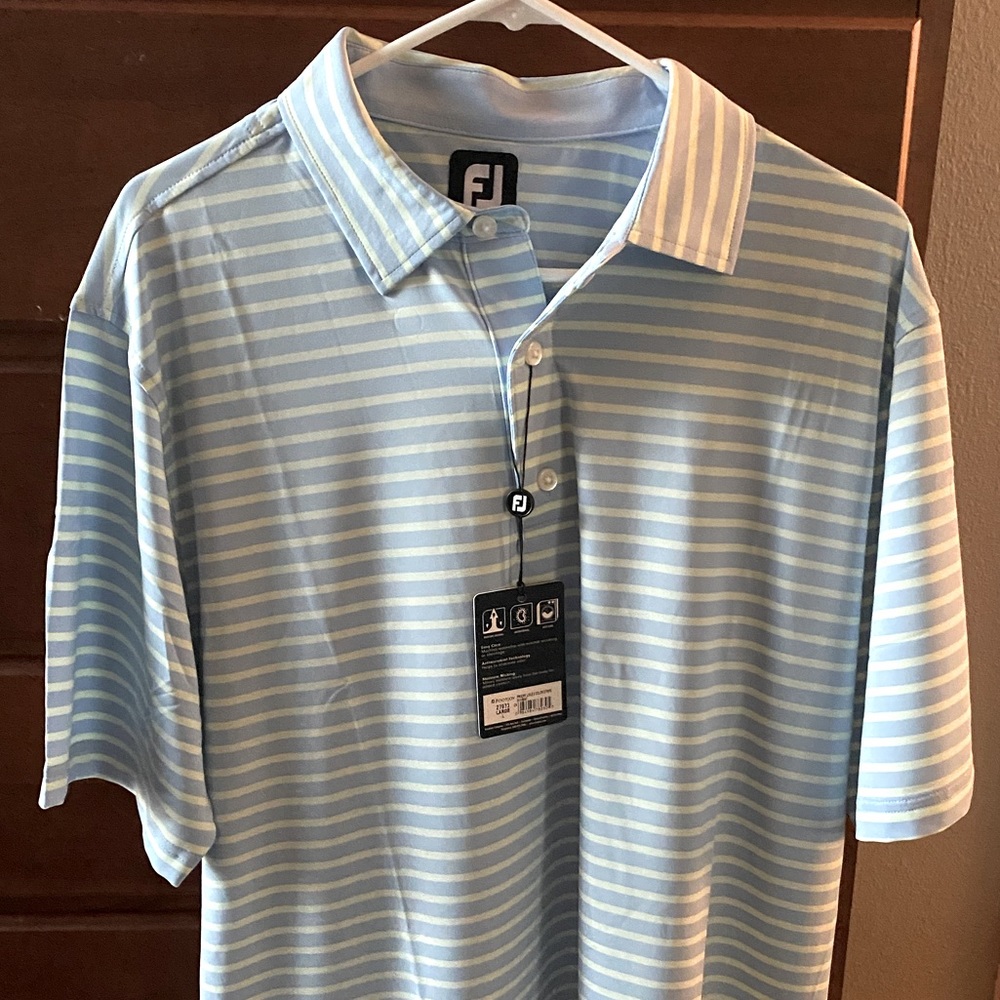 Footjoy L NWT shirt.